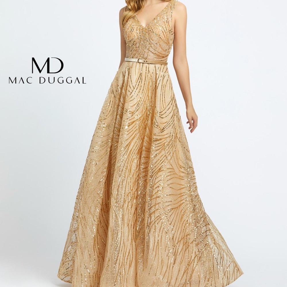 Mac Duggal Gold 20114H V-Neck with Belt Dress size 4
